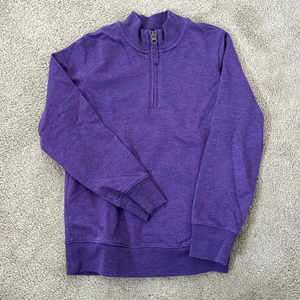 Quarter zip pull over